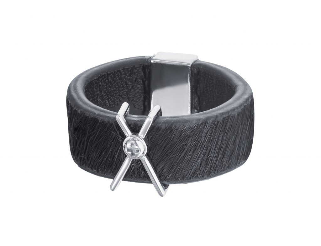 Black Leather Ring -18K Gold, Wazna Jewellery, Dubai
